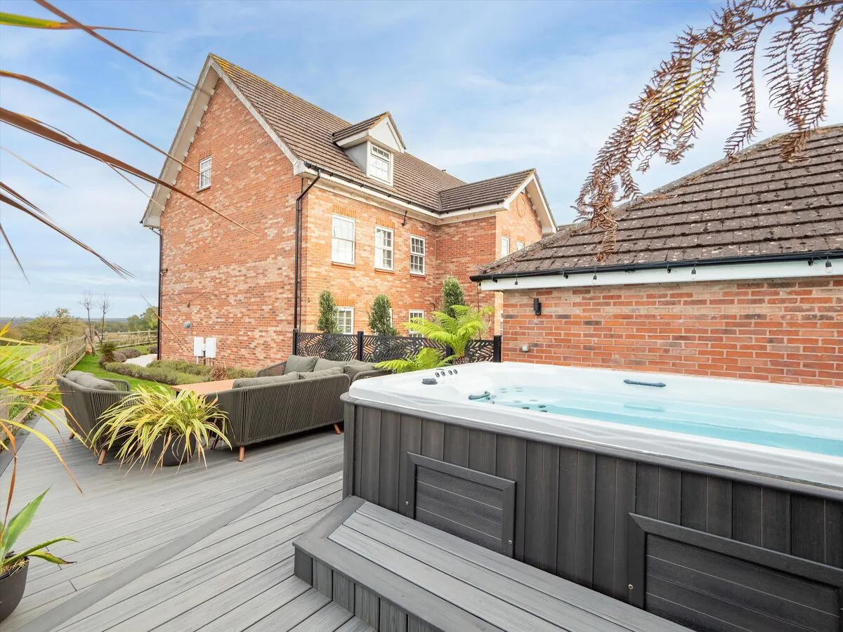Pebworth Drive, Hatton Park, CV35, photo 32
