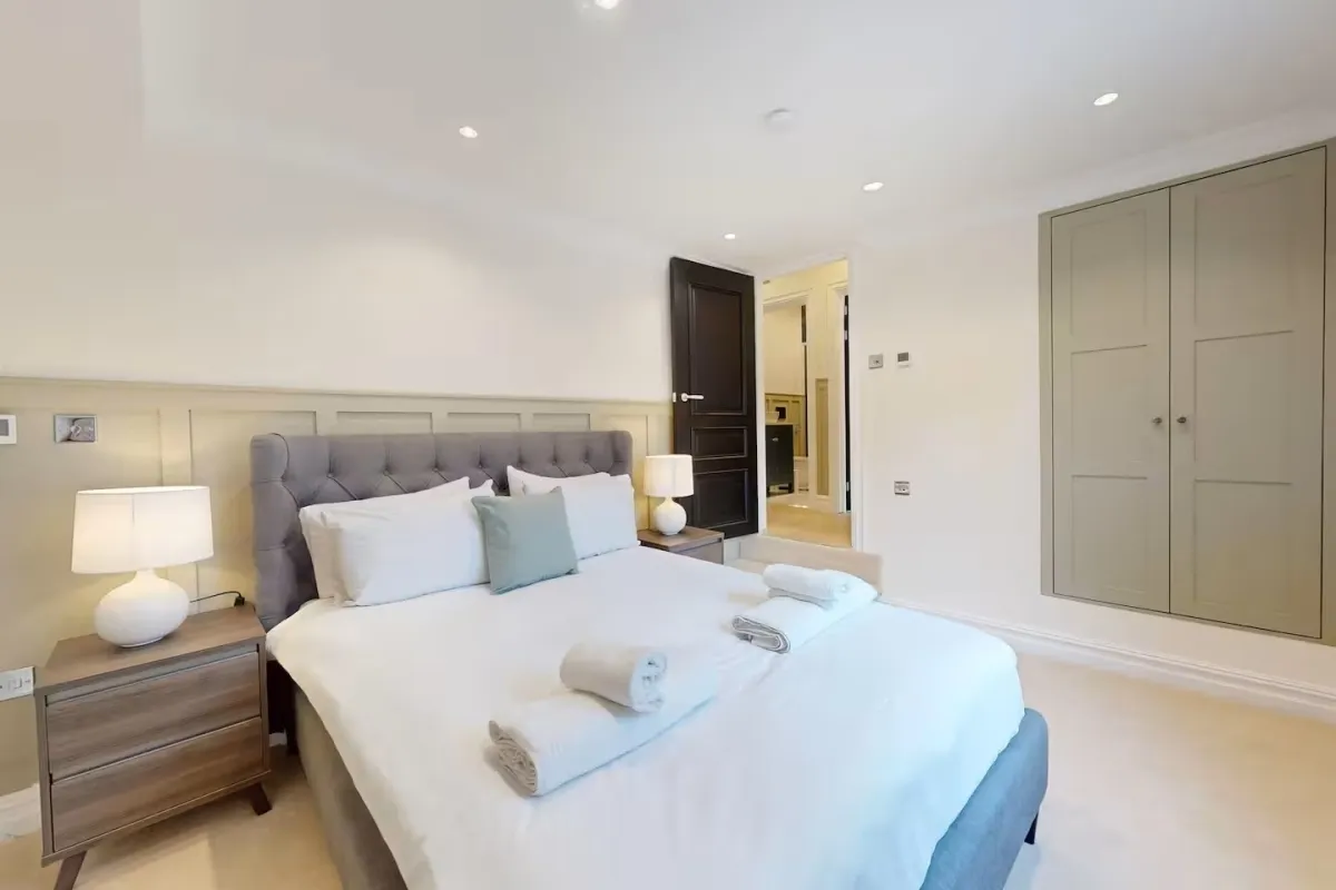 Larkfield Road Richmond TW9, photo 5