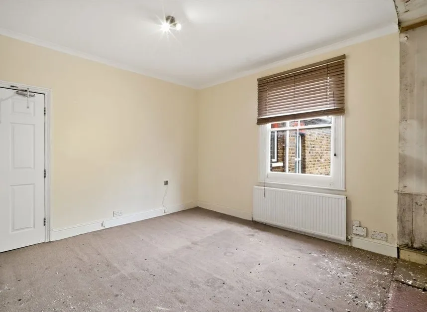 St. Stephens Road, Hounslow, TW3, photo 4