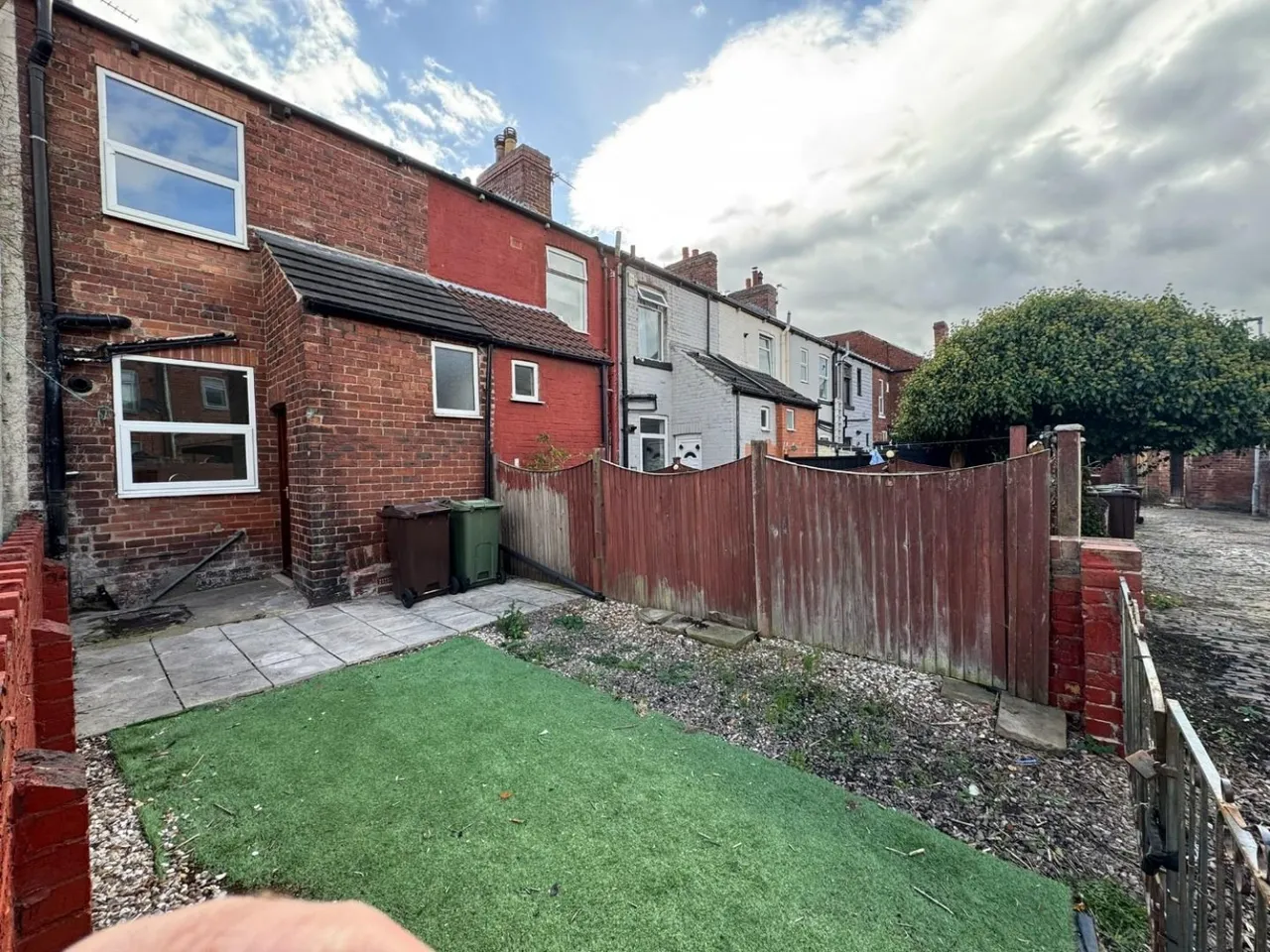 Robin hood street, WF10, photo 7
