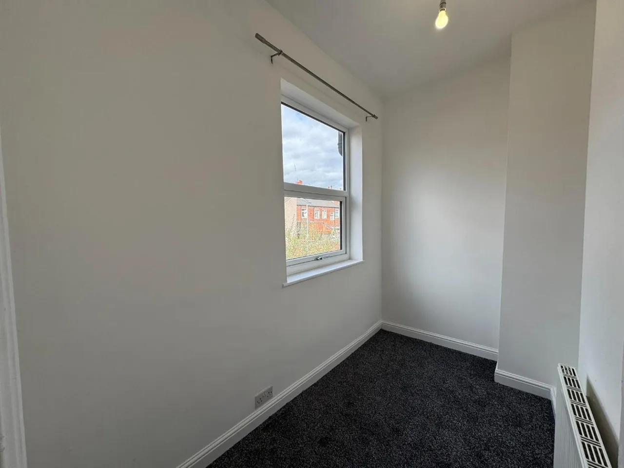 Robin hood street, WF10, photo 5