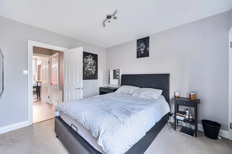 Central Road, Worcester Park, KT4, photo 5