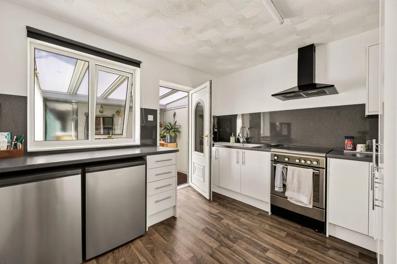St. Clements Road, Skegness, PE25, photo 6