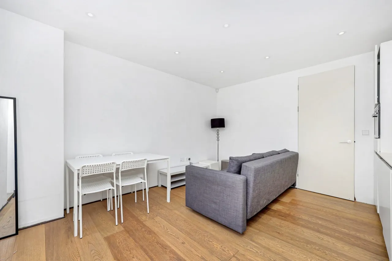 Kings Mews, Bloomsbury, WC1N, photo 4