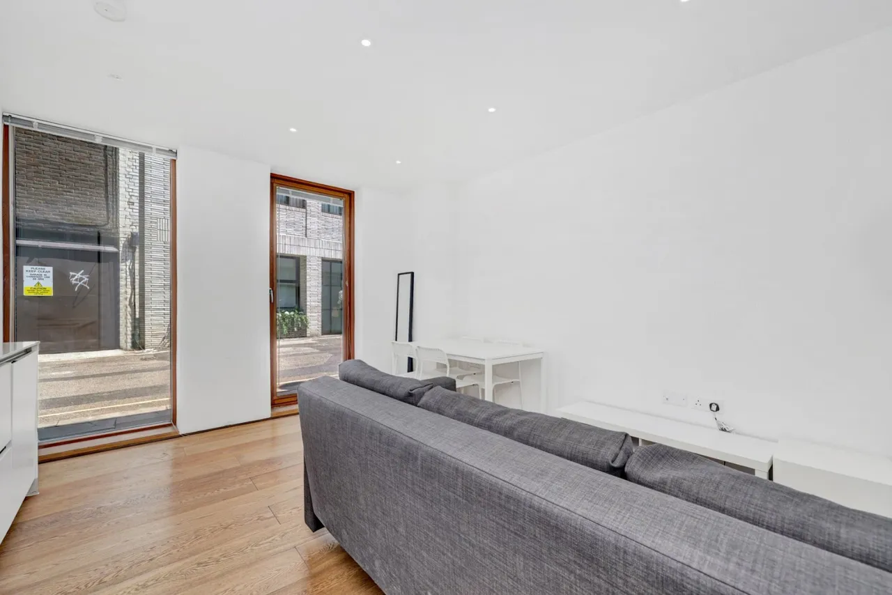 Kings Mews, Bloomsbury, WC1N, photo 2