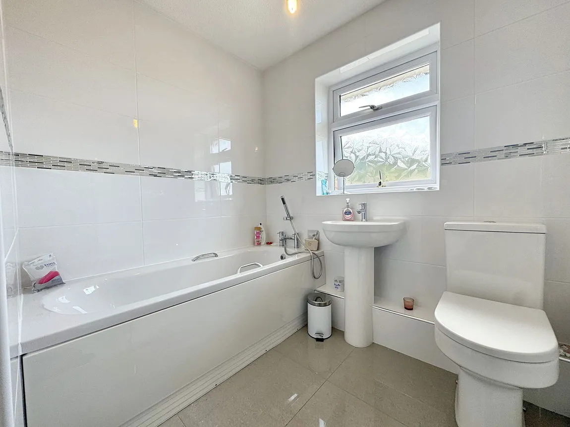 Lon Hyfryd, Abergele, Abergele, Conwy, LL22 8QE, photo 12