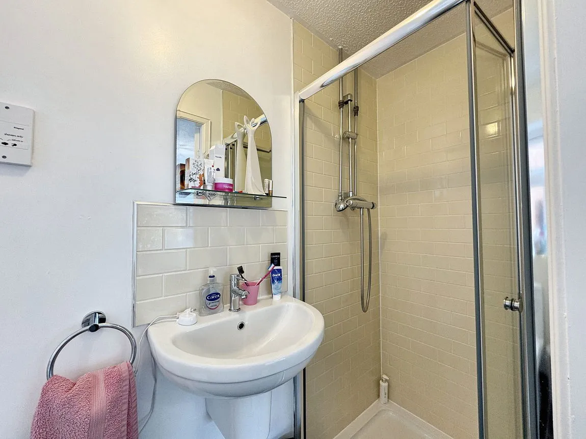 Lon Hyfryd, Abergele, Abergele, Conwy, LL22 8QE, photo 9