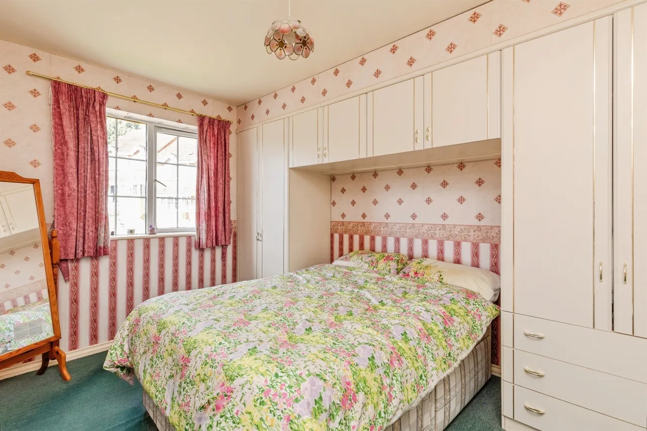 Kensington Close, St. Leonards-On-Sea, TN38, photo 12
