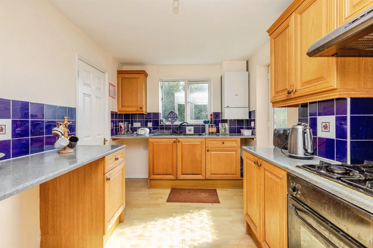 Kensington Close, St. Leonards-On-Sea, TN38, photo 9