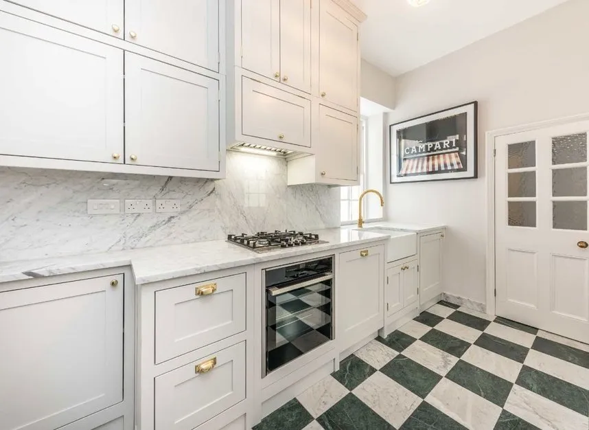 Warwick Square, Pimlico, SW1V, photo 10