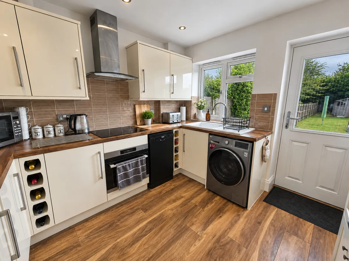 London Road, Marks Tey, CO6 1EB, photo 5
