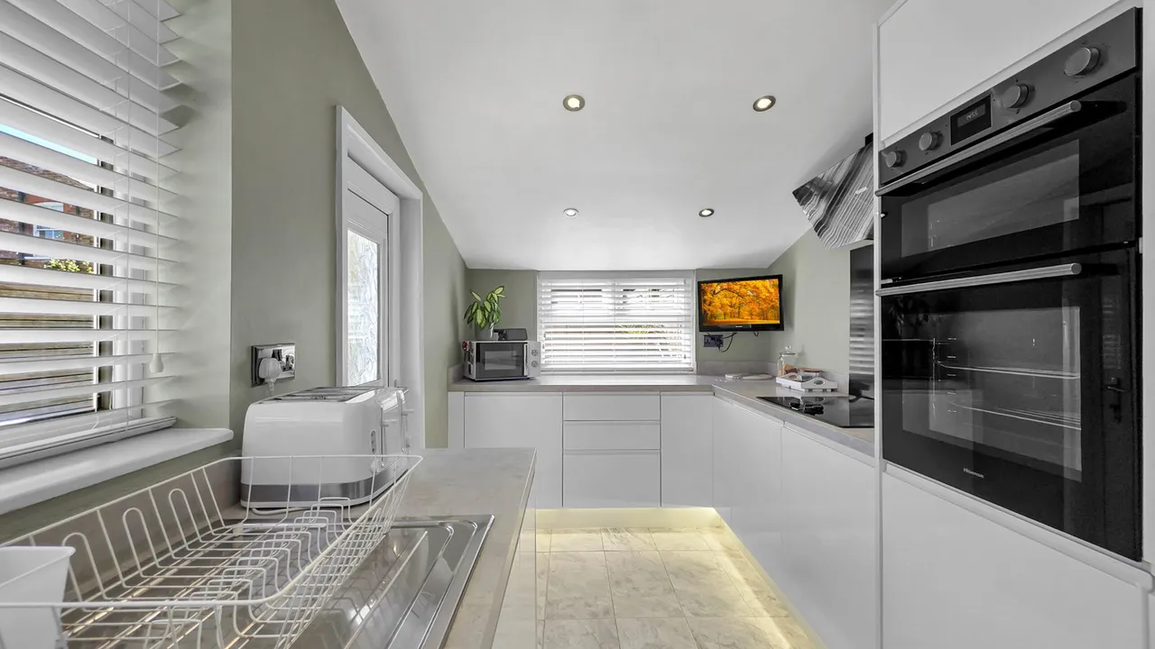 Trenant Road, Salford, M6, photo 10