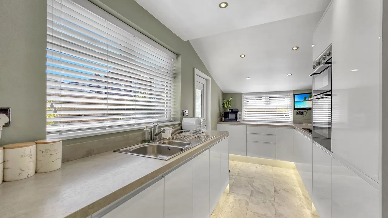 Trenant Road, Salford, M6, photo 9