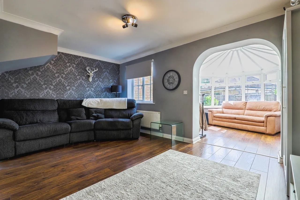 Mallard Crescent, Iwade, Sittingbourne, Kent, ME9, photo 5