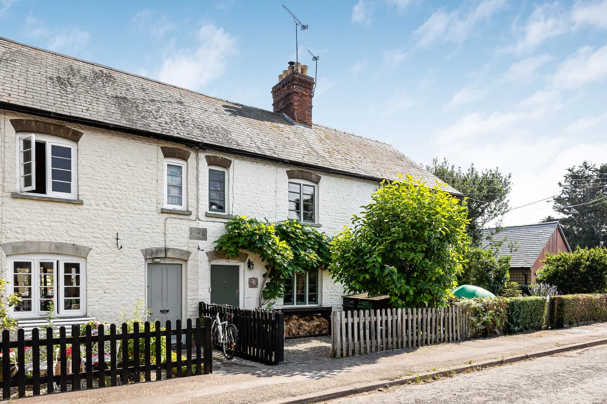 Main Road, Fyfield, photo 12
