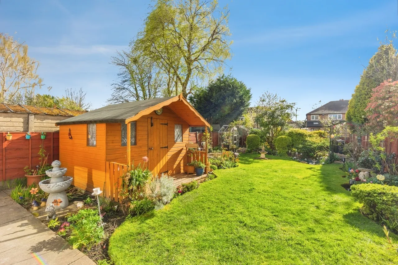 Marford Crescent, Sale, Greater Manchester, M33, photo 5