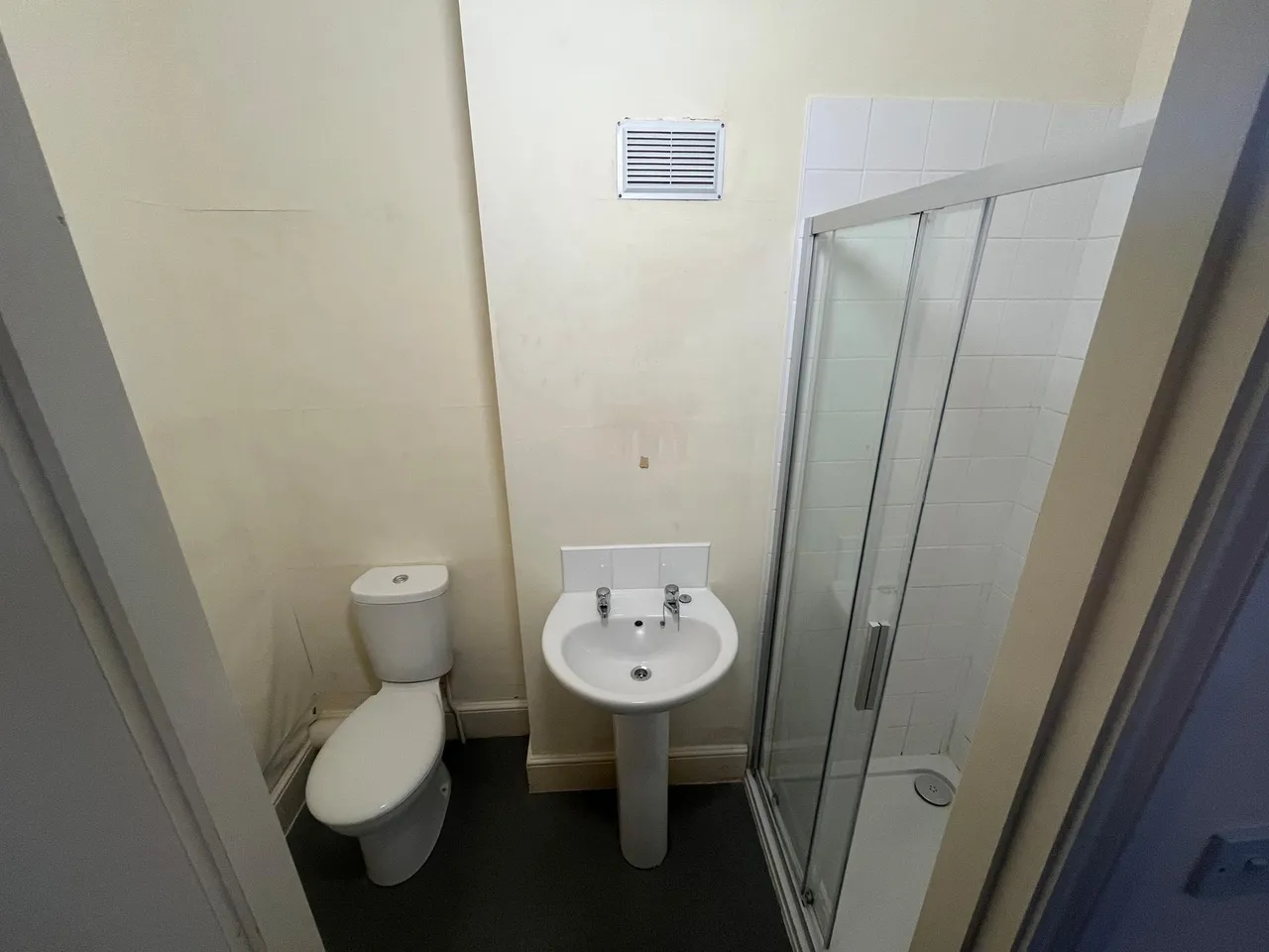 Ashby Road, Burton upon Trent, DE15, photo 8