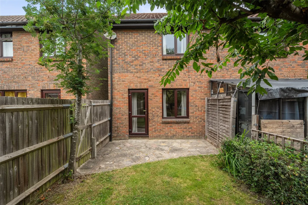 Grassmere, Langshott, RH6 9UG, photo 24