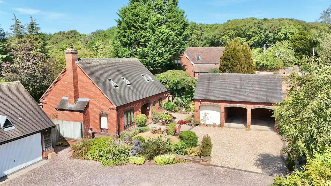 The Byre Crofters Meadow, Cheswardine, TF9, photo 38
