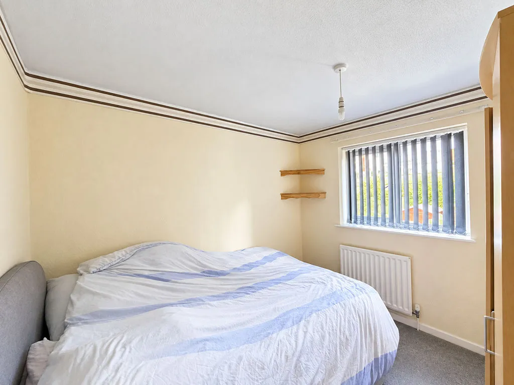 Parkview Crescent, Birchills, WS2, photo 10