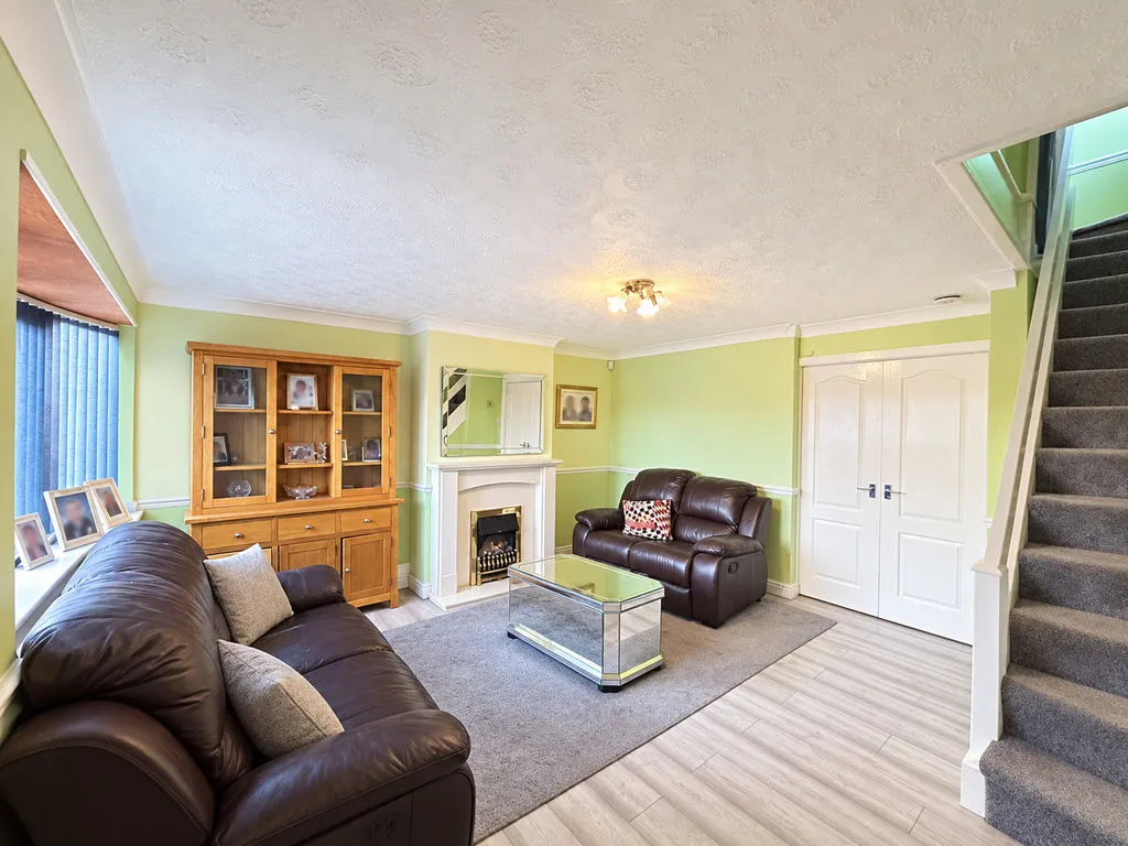Parkview Crescent, Birchills, WS2, photo 4