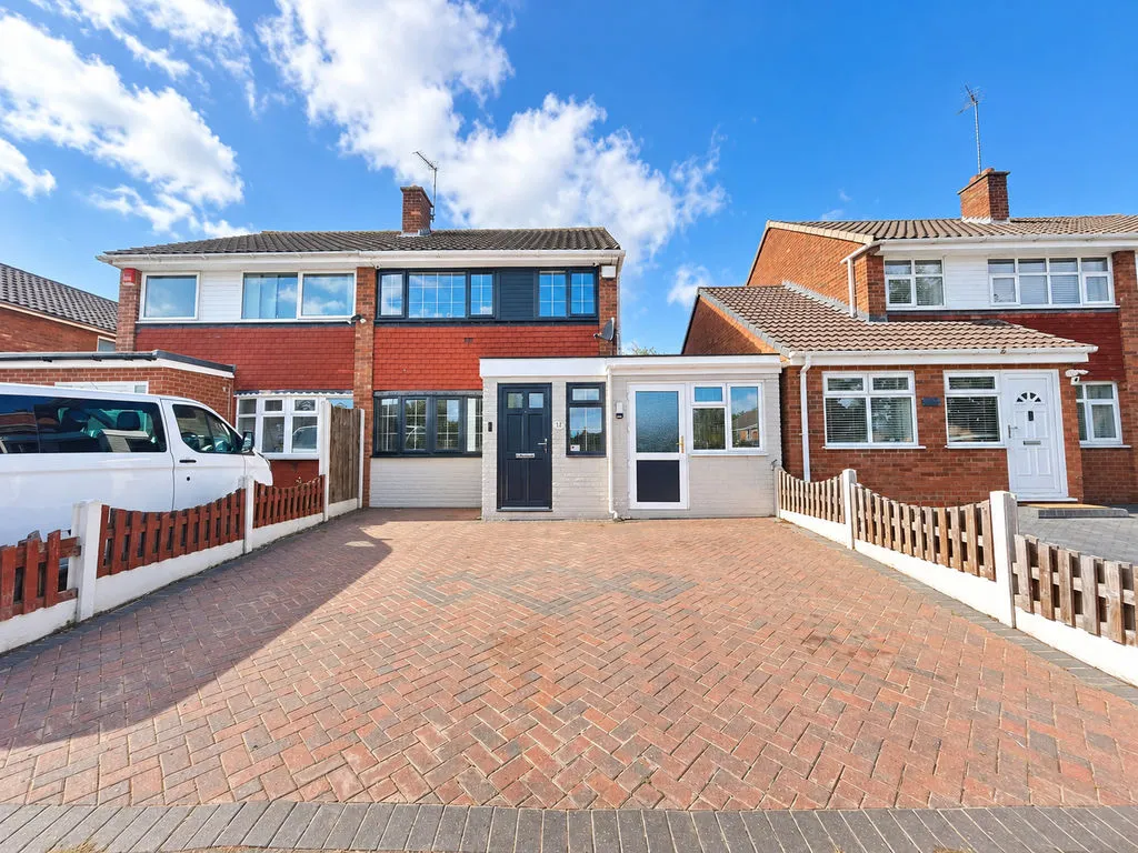 4 bed house for sale, Parkview Crescent, Birchills, WS2