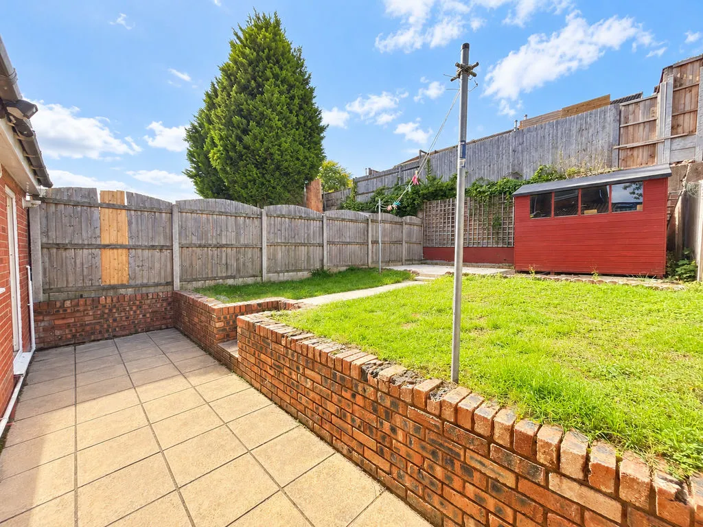 Parkview Crescent, Birchills, WS2, photo 16
