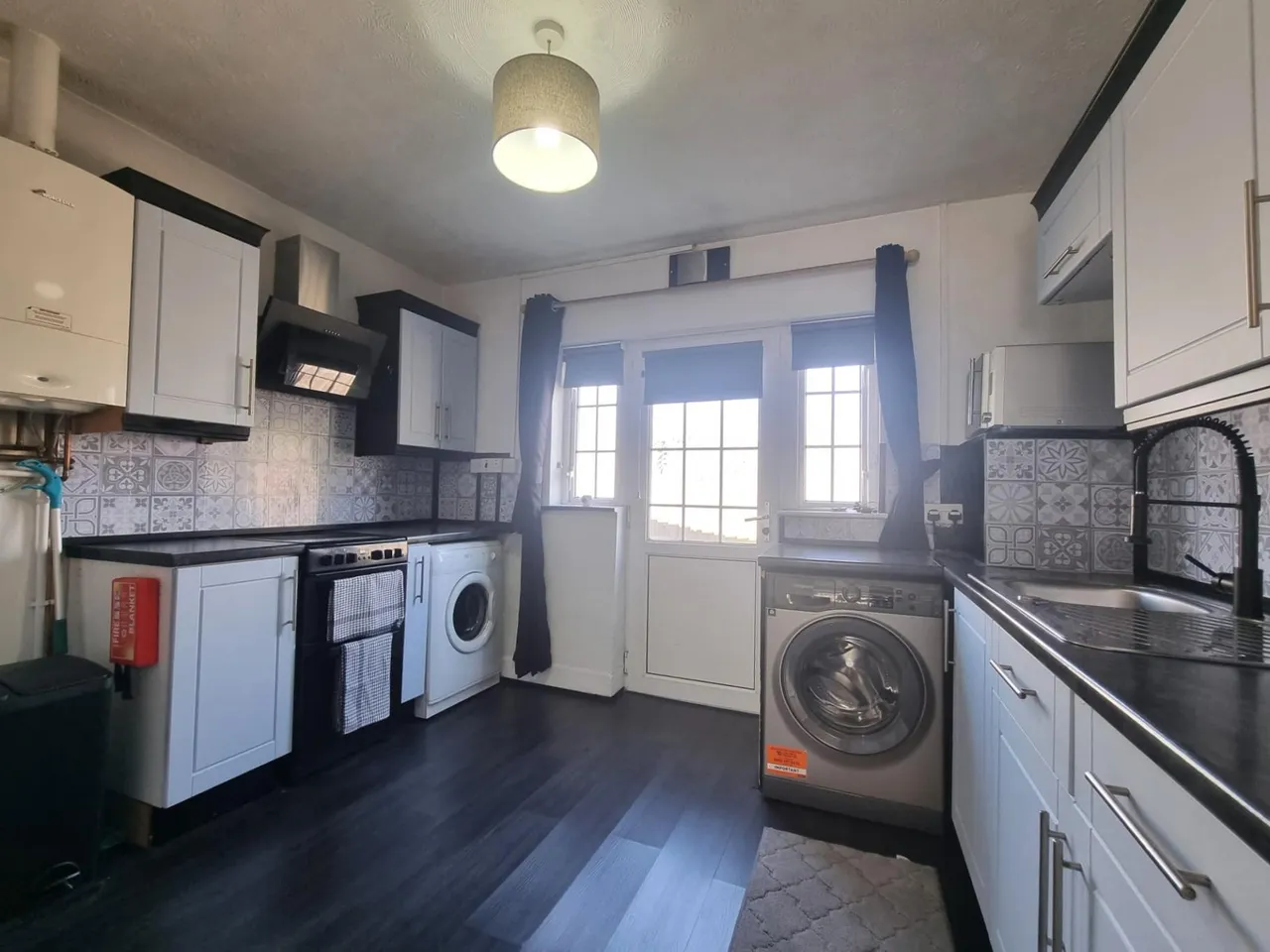 High Street, St Clears, SA33, photo 6