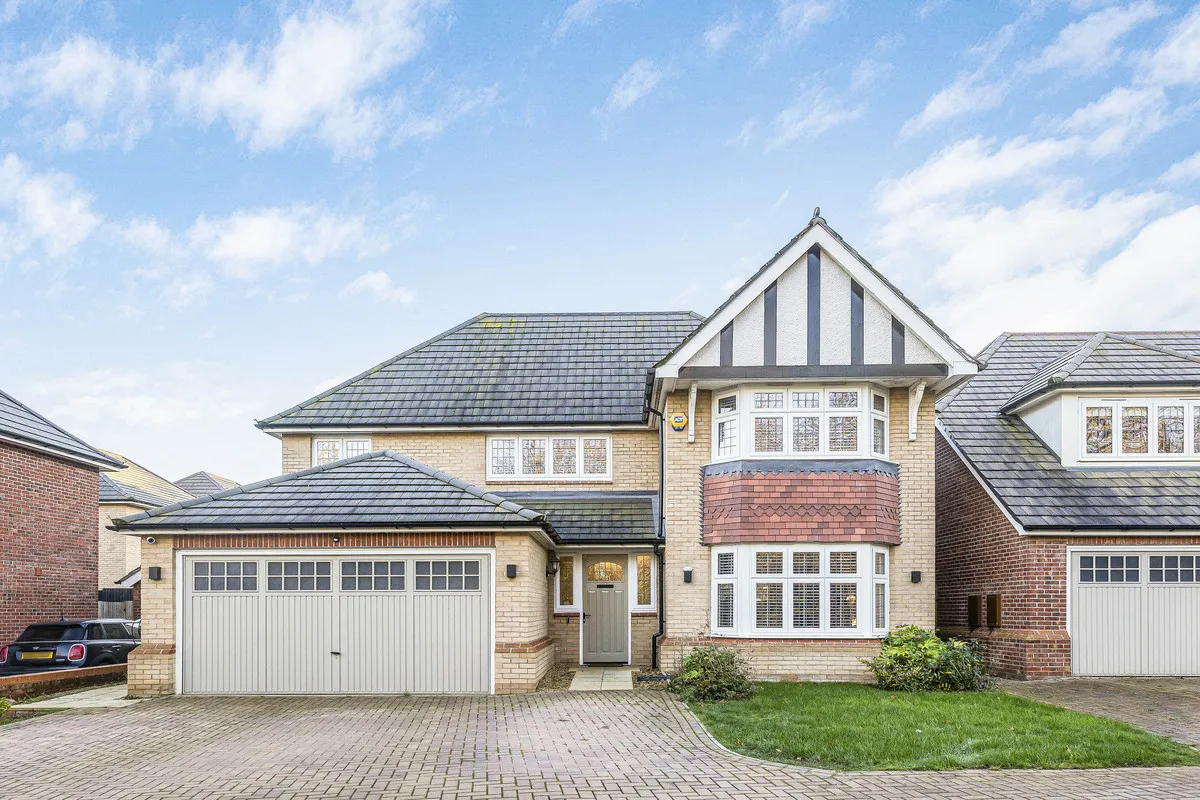 4 bed property for sale, Fellthorne, Radley