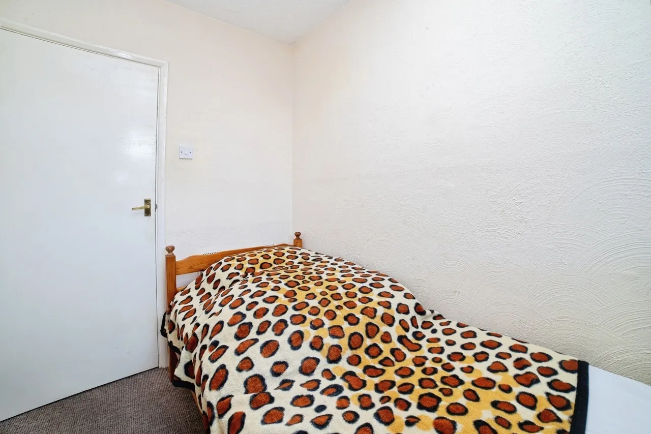 Howard Road, Mansfield, Nottinghamshire, NG19, photo 11