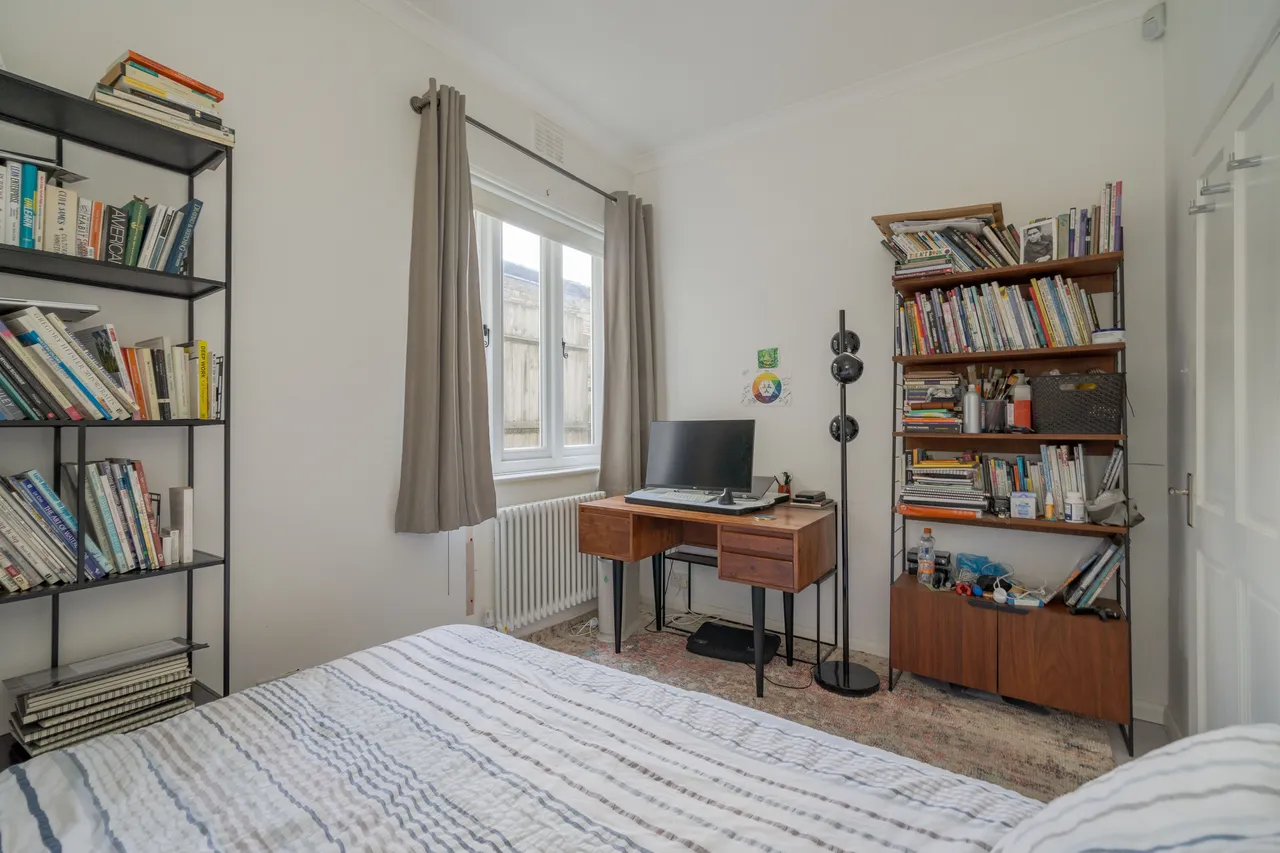 Greencroft Gardens, London, NW6, photo 11