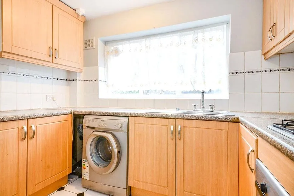 Biskra, Langley Road, Hertfordshire, WD17, photo 5