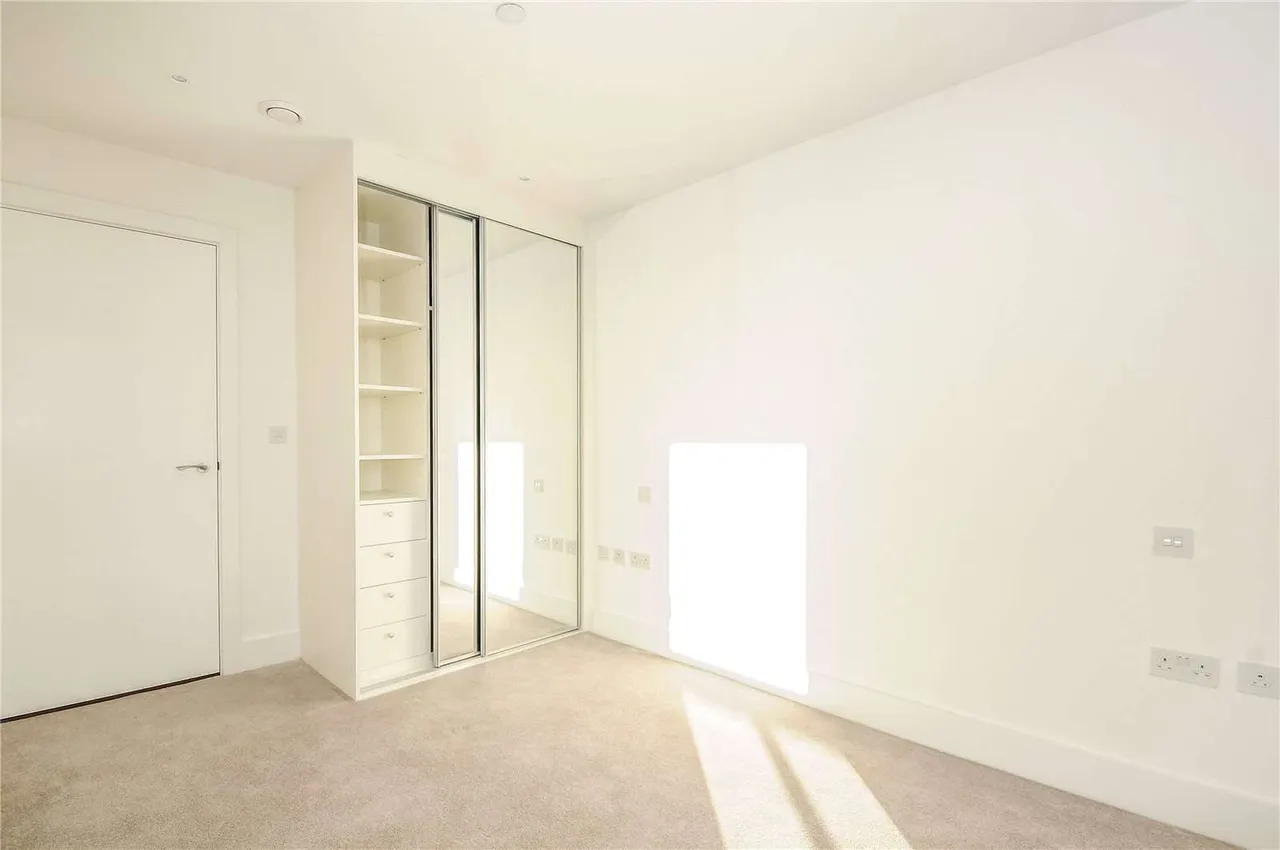 Upper Richmond Road, Putney, SW15, photo 4