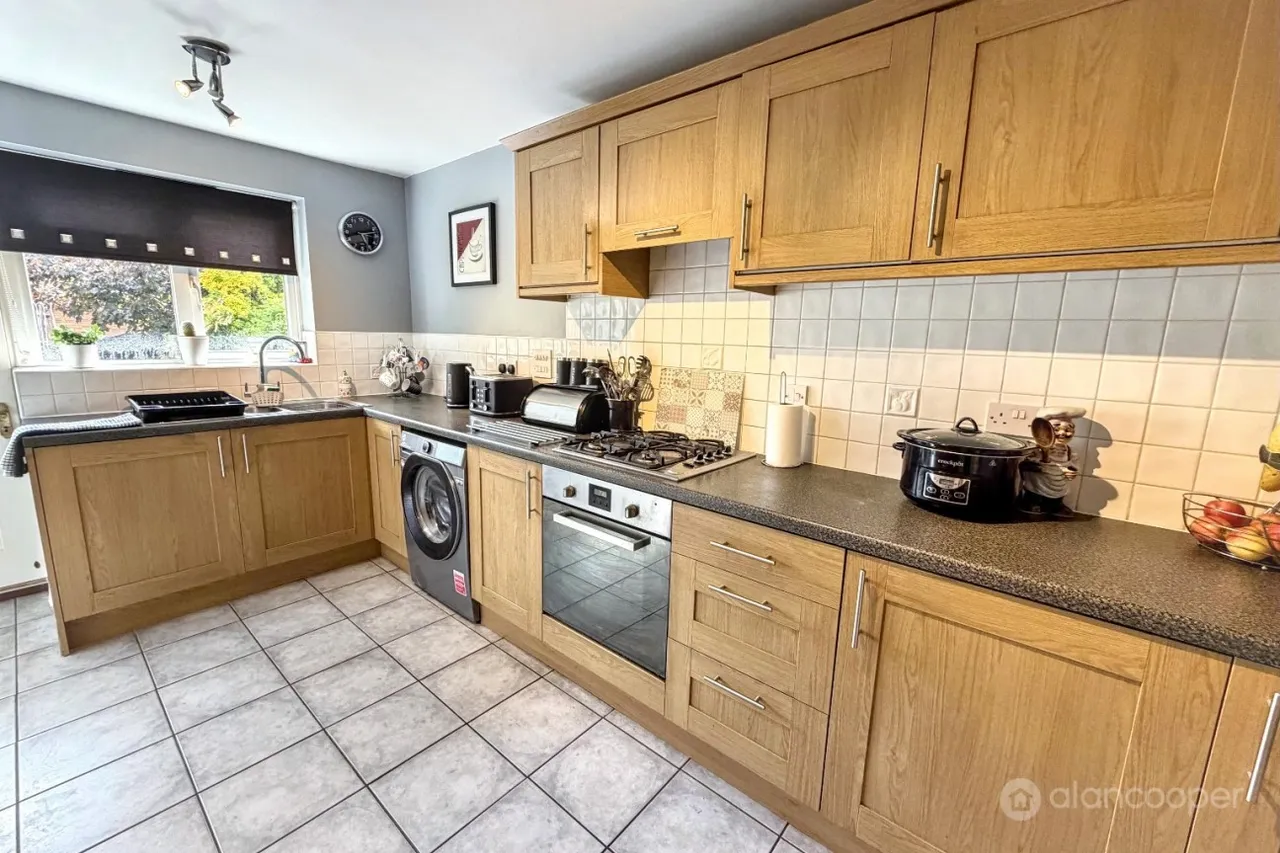 Shillingstone Drive, Heritage Park, CV10, photo 7
