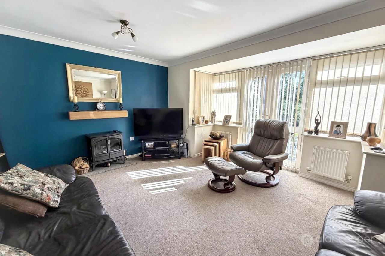 Shillingstone Drive, Heritage Park, CV10, photo 3