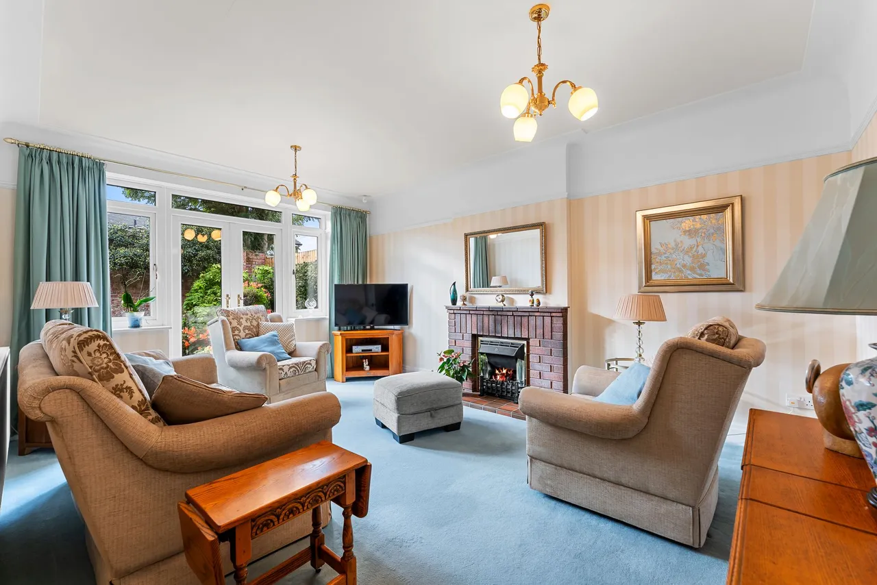 Lunts Heath Road, Widnes, Widnes, WA8 5BB, photo 3