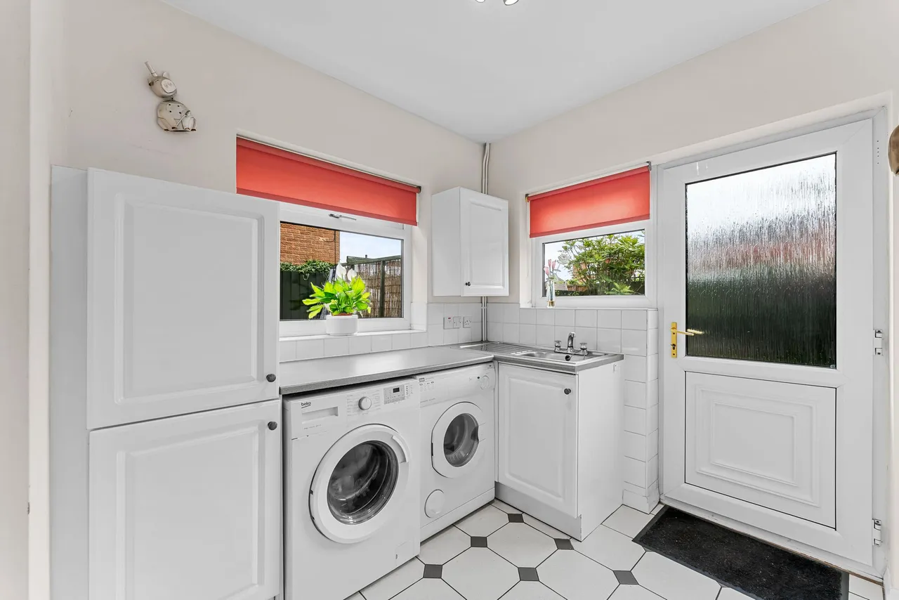Lunts Heath Road, Widnes, Widnes, WA8 5BB, photo 14
