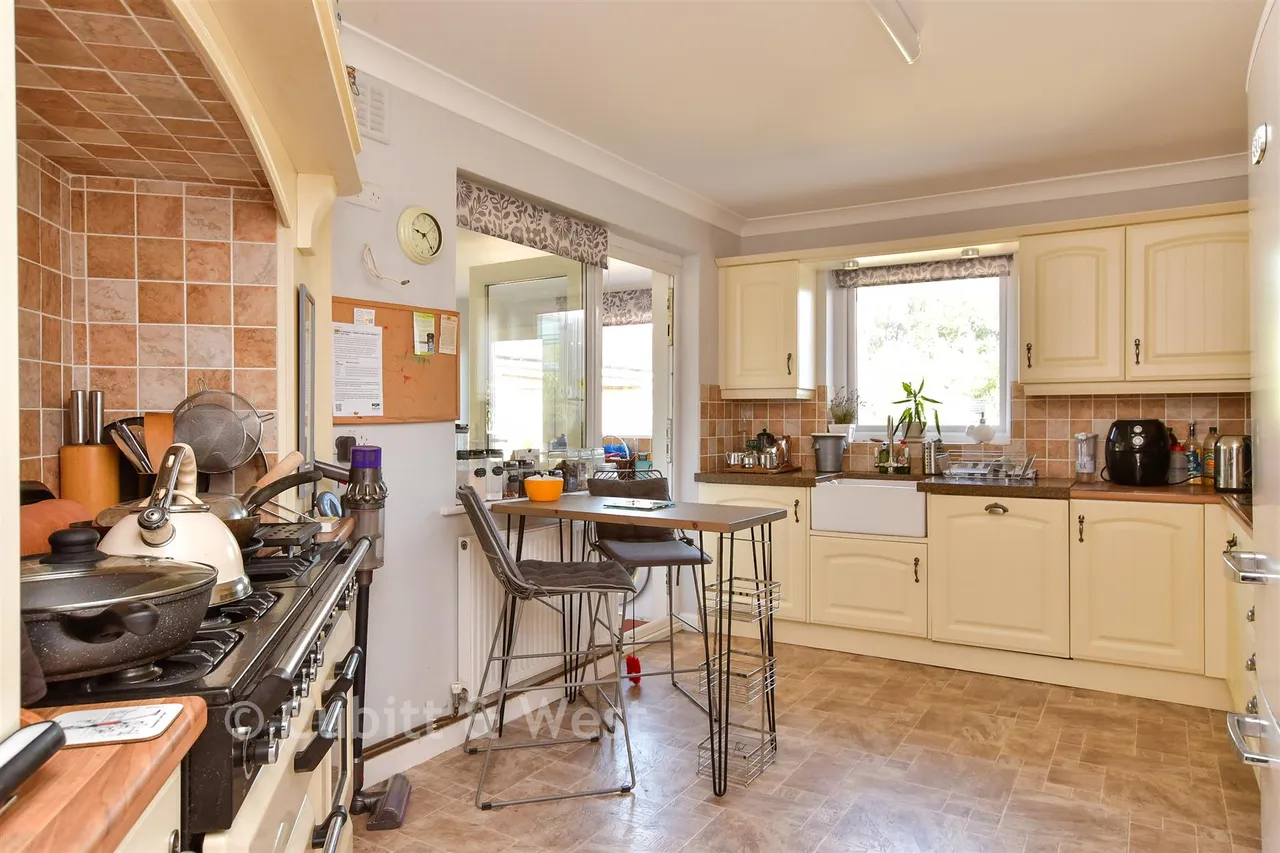 Hewarts Lane, Bognor Regis, PO21, photo 9