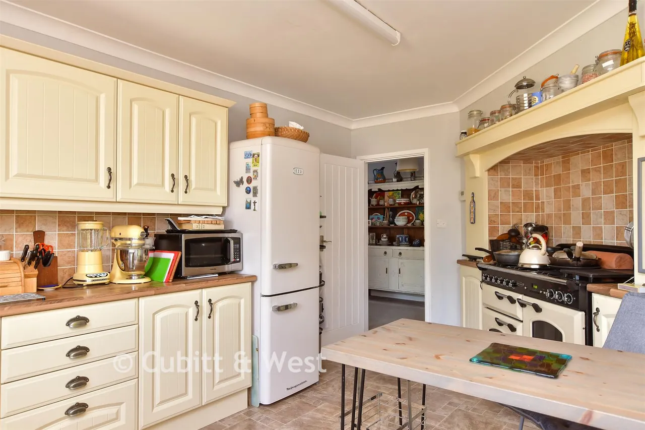 Hewarts Lane, Bognor Regis, PO21, photo 4
