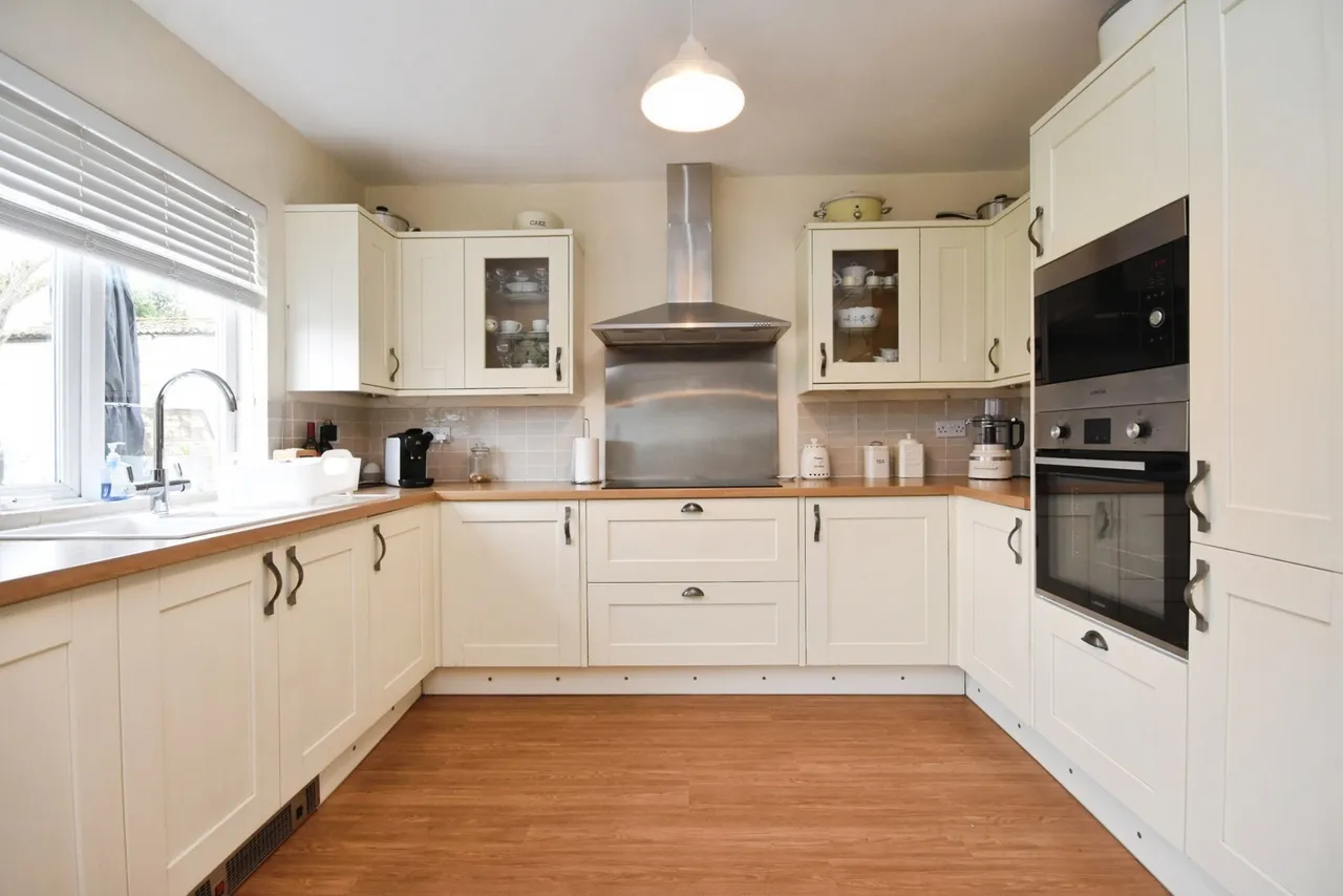 Fambridge Road, Rochford, Essex, SS4, photo 11