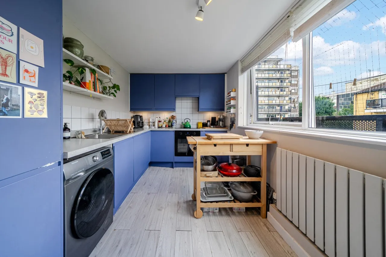 Wentworth Crescent, SE15, photo 17