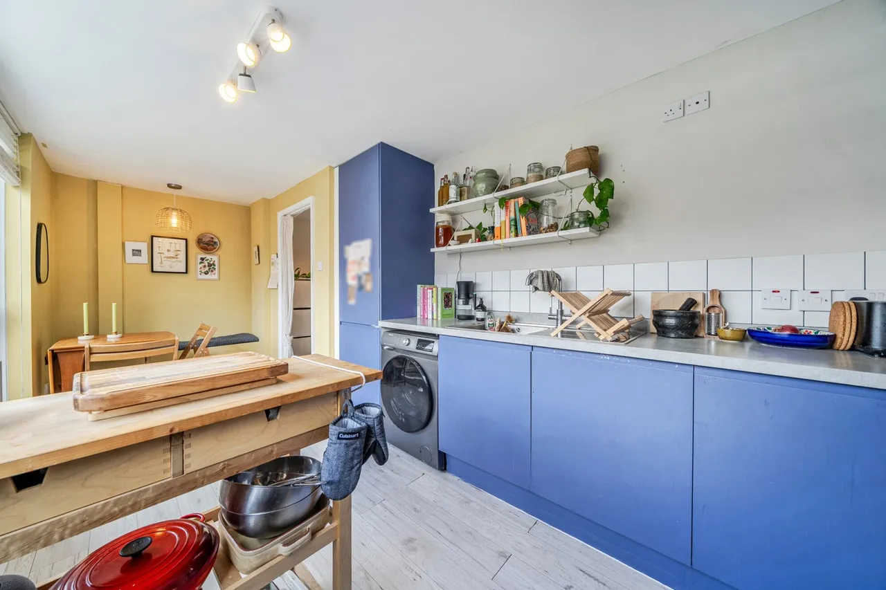 Wentworth Crescent, SE15, photo 14