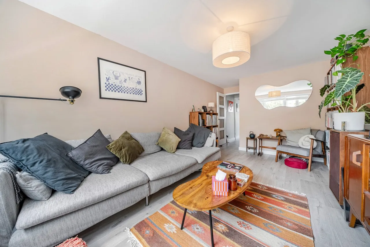 Wentworth Crescent, SE15, photo 12