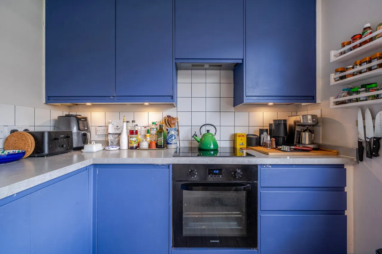 Wentworth Crescent, SE15, photo 18