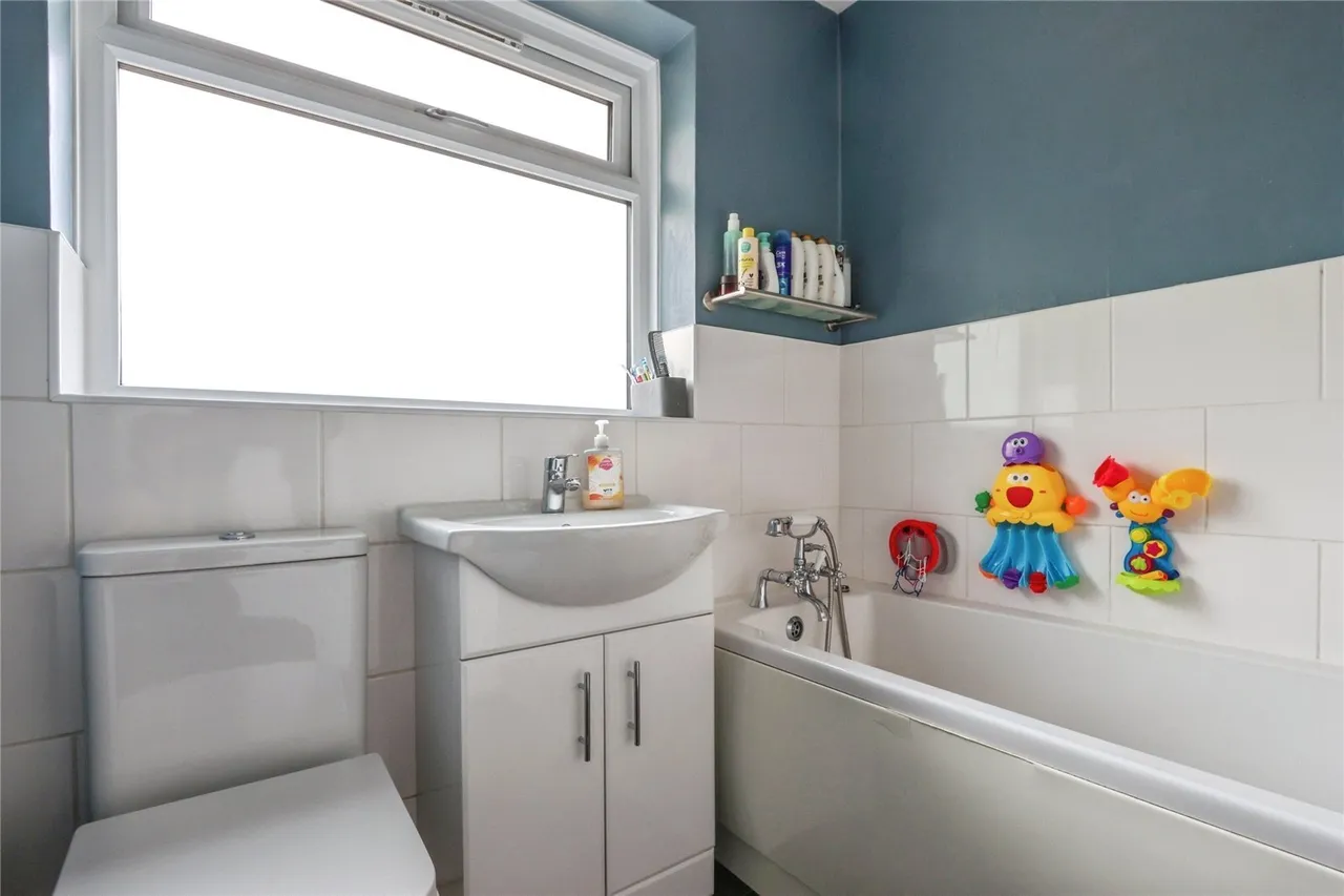 Walditch Gardens, Canford Heath, BH17, photo 13