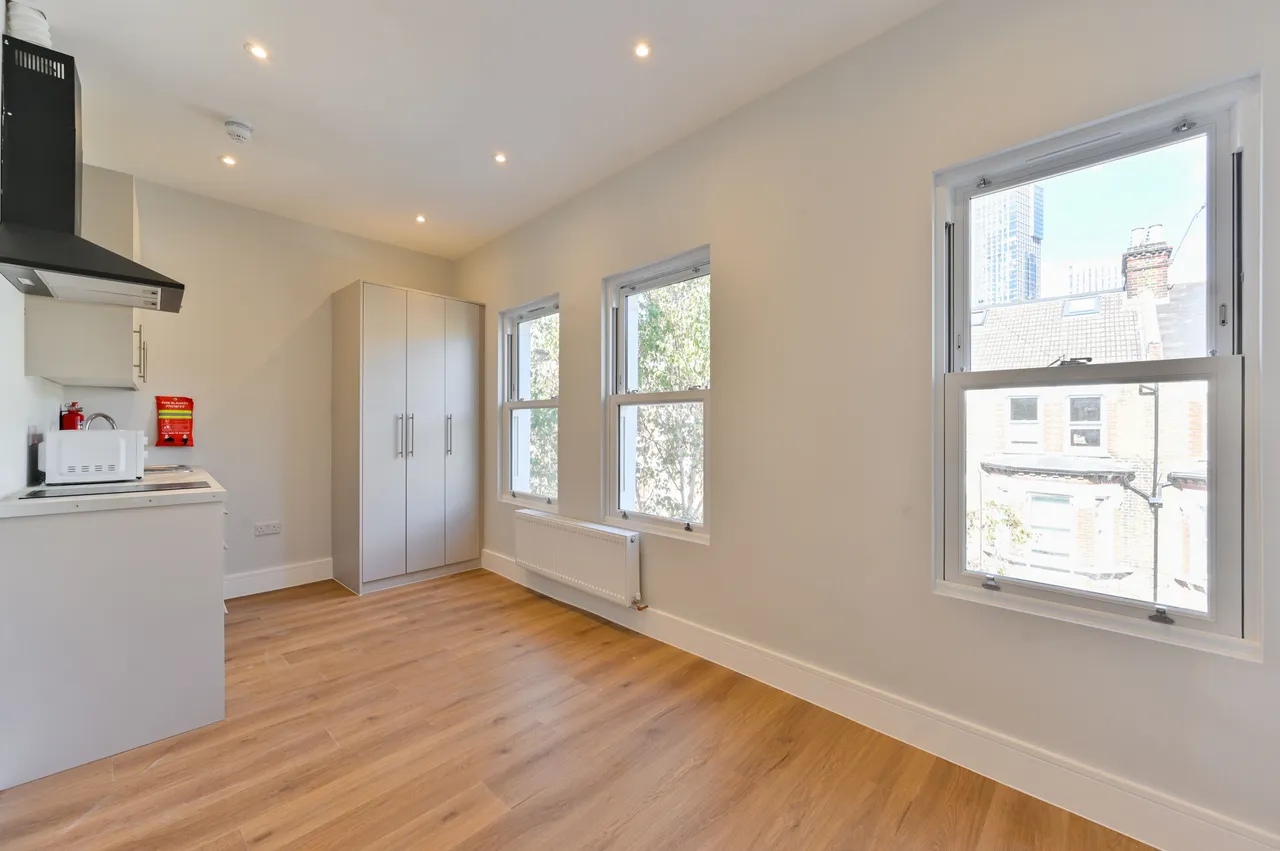 5 bed house to rent, London, SW8