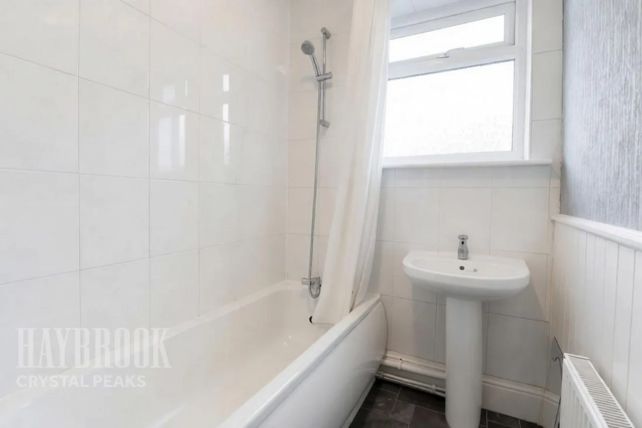 Furnace Lane, Woodhouse, photo 13