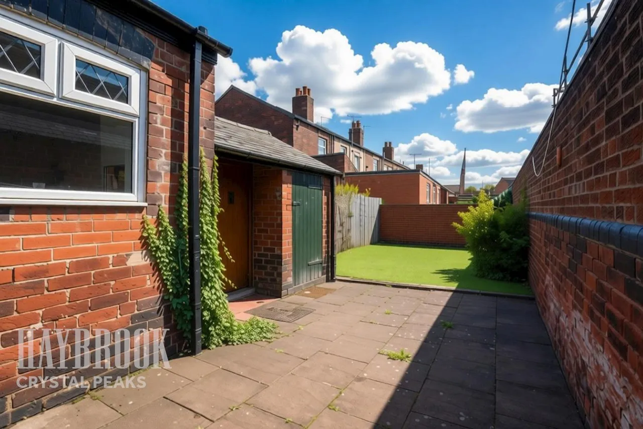 Furnace Lane, Woodhouse, photo 15