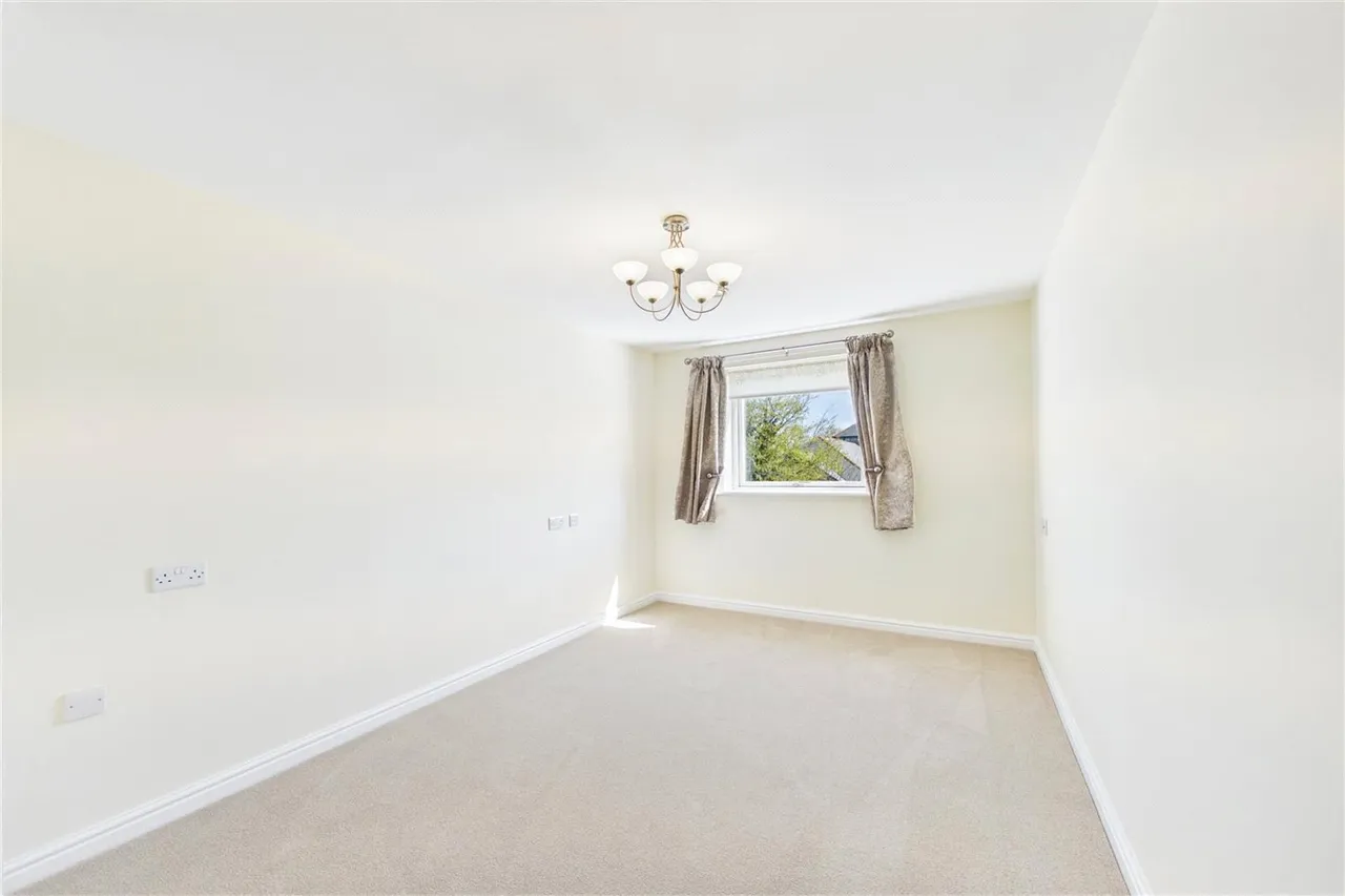 New Road, Basingstoke, RG21, photo 6