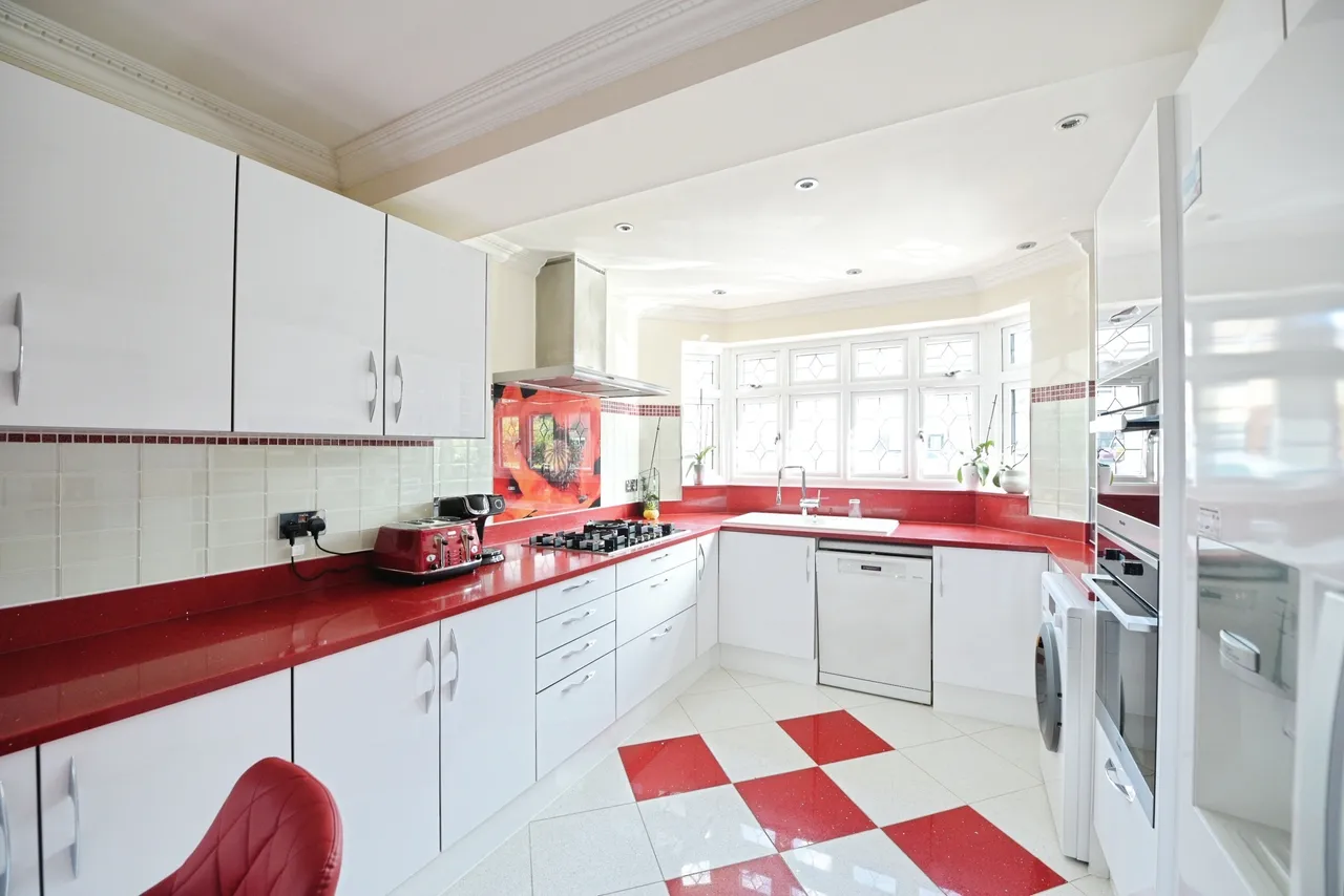 Cranbrook Drive, Romford, RM2, photo 21